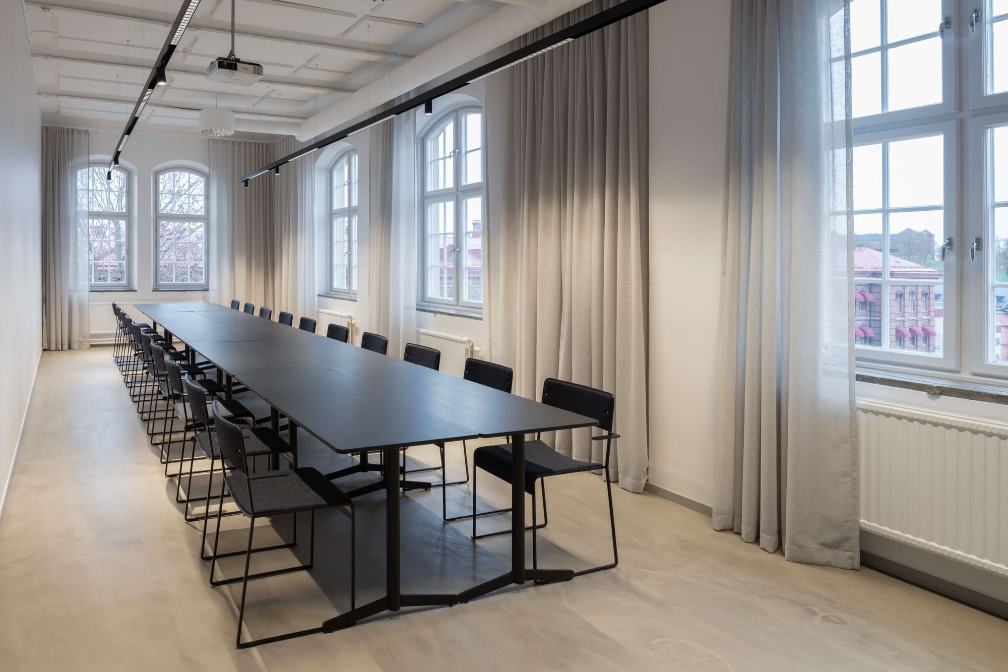 Modern konferenslokal i K-märkta Brygghuset i Stockholm