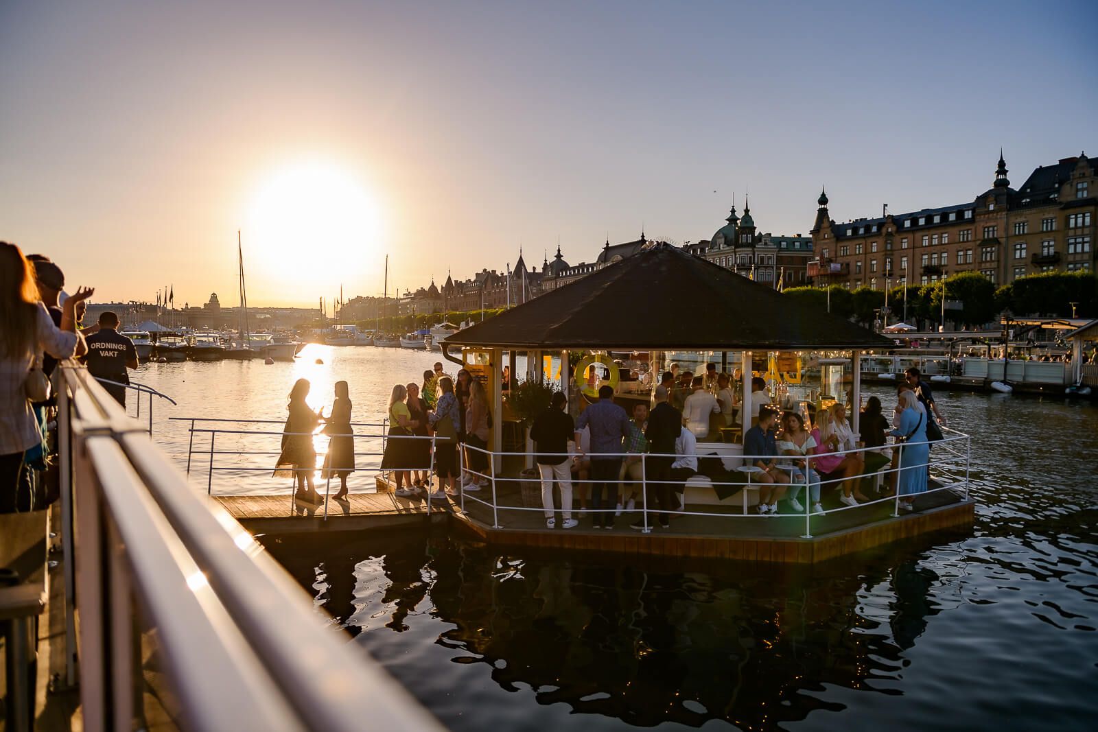 Anordna en svensexa på Paviljongbaren med fantastisk utsikt över Stockholm