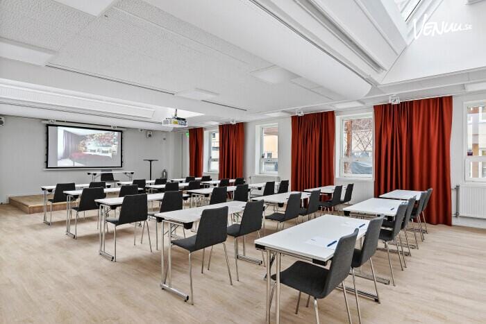 Best Western Kom Hotel – Brunkeberg erbjuder konferenslokaler i Stockholm city med modern teknik och avslappnad atmosfär för möten.