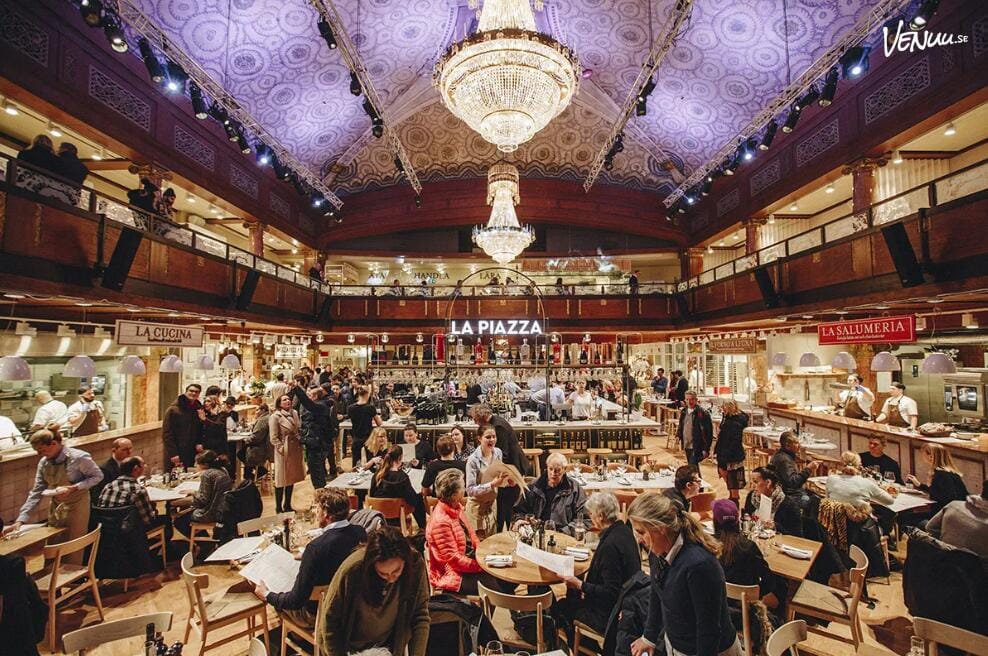 Eataly – La Piazza är en livlig och charmig festlokal i Stockholm inspirerad av italienska torg, perfekt för privata och företagsevent.